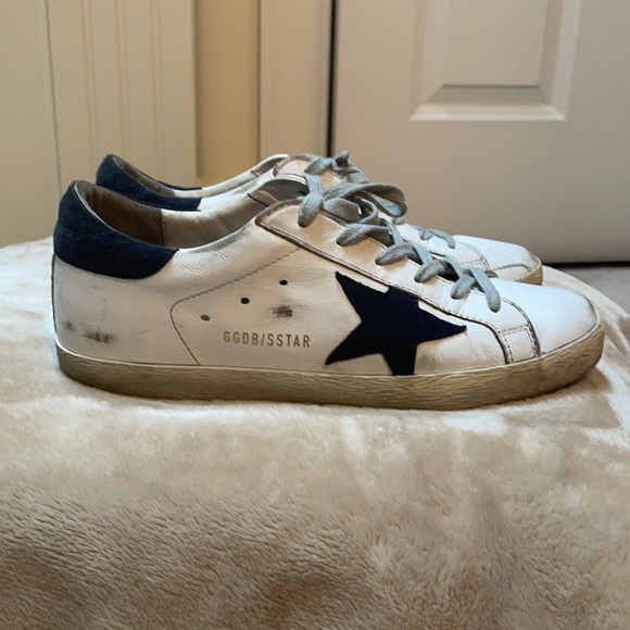Golden Goose Sneakers - Picture 5 of 11